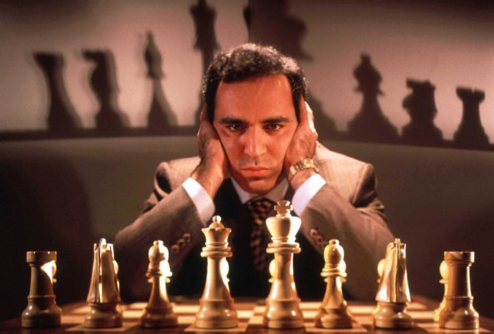 Garry Kasparov -charvik-academy